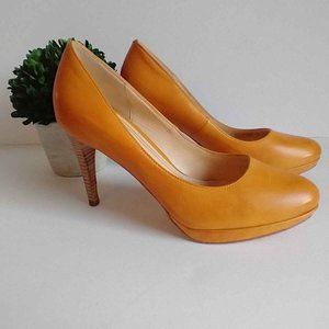 Cole Haan Chelsea Nike Air Pump Citrine Sz 7.5